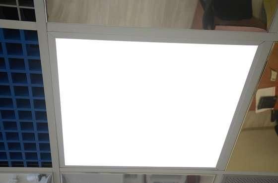 Світлодіодна панель LEZARD 600x600 36Вт. 2700 Лм. 464-LPS-60036 фото